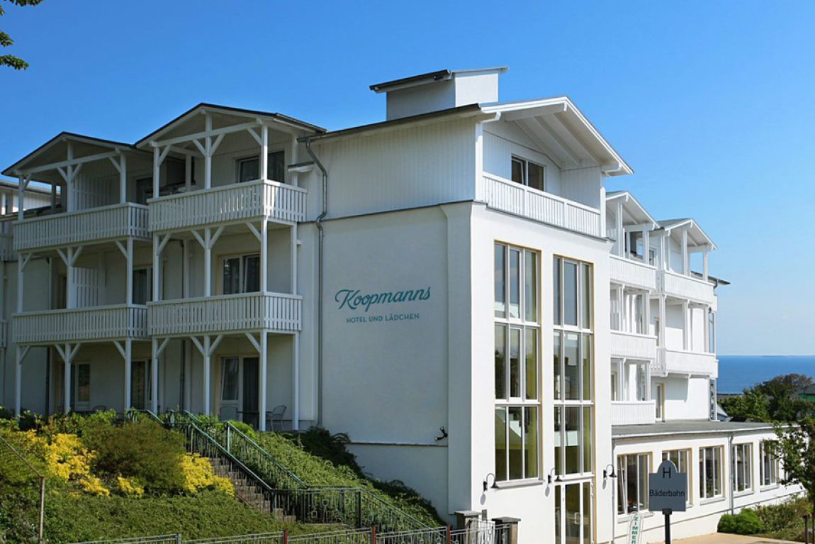 Neueröffnung des arcona &quot;Koopmanns Hotel &amp; Lädchen“ auf Rügen