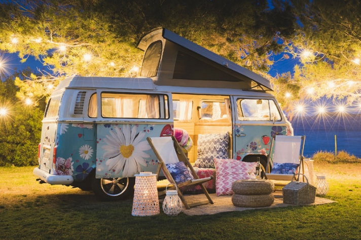 Melia Sol Beach Ibiza bietet Hippie-feeling in exklusiver &quot;Campingbus-Suite&quot;